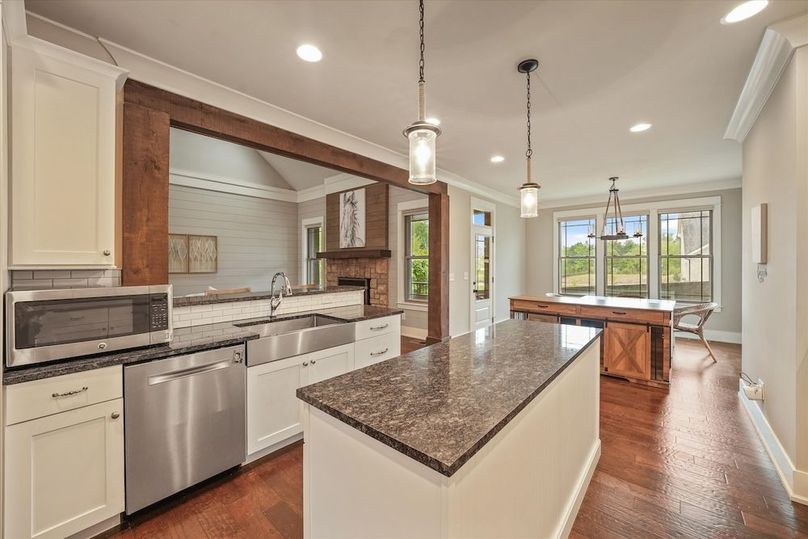 15-12425 Palm Beach Way 028