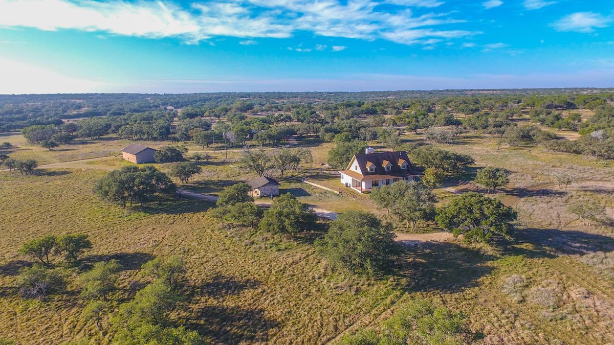 Exceptional TurnKey Hill Country Ranch In Texas Whitetail Properties