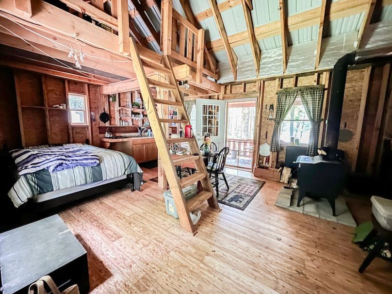 Oswego_20_Eck Photo 8