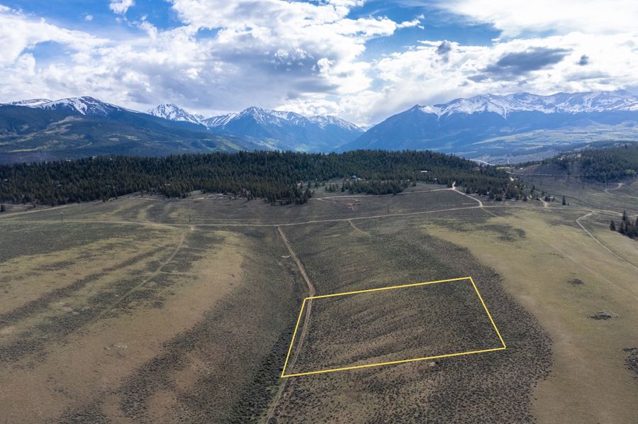 Lake CO 5.37 - 001 Aerial