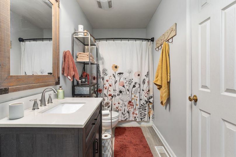 15-BY1A6890_1626 Marys Shady Ln - Chad Pangle - Absolute Altitude - 16