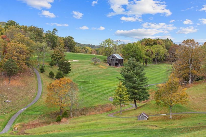 7-web-or-mls-6400 Golf Club Drive-91