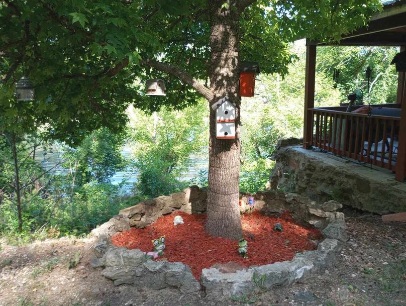 received_1811521872653174