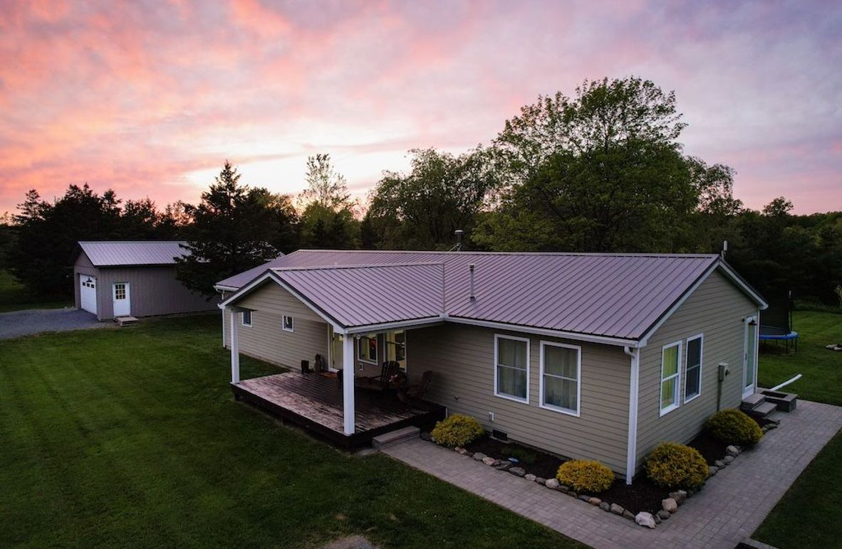 Schuyler_5.6_Combs_3