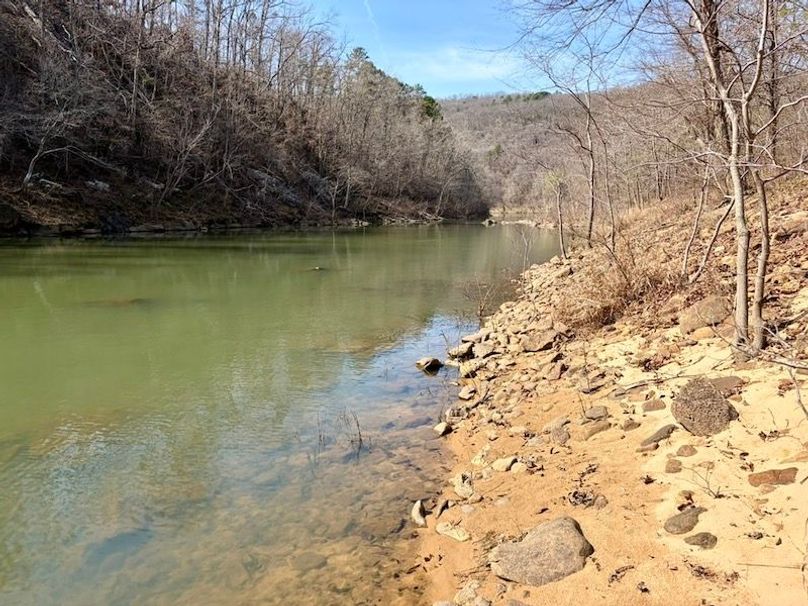 2F6AC650-E8A8-4901-A0CE-118FA57B823B_1_105_c