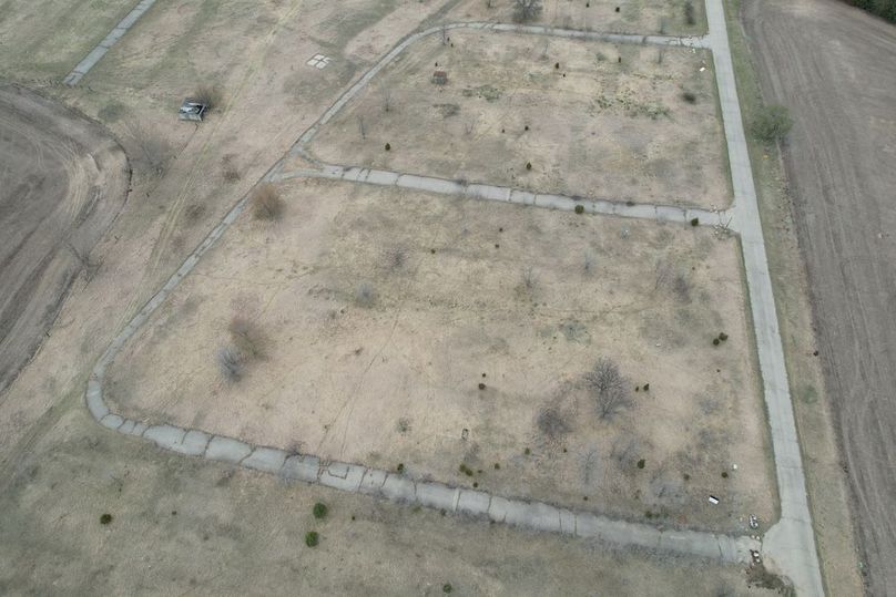 dji_fly_20260428_155954_256_1777410305900_photo