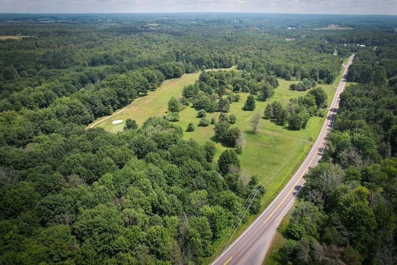 Oswego_21.25-Paro_Photos_1