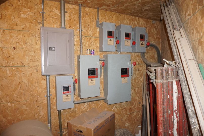 30electrical panels
