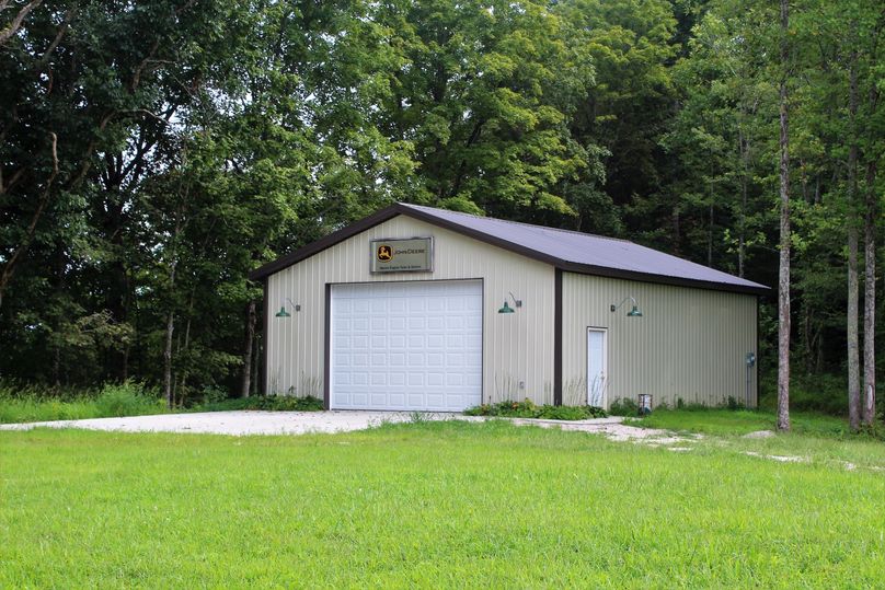 023 new shop building located adjacent to the farm house-2