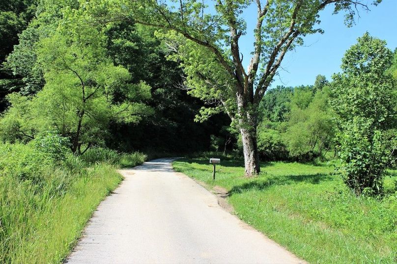 004 the county blacktop road along the east boundary