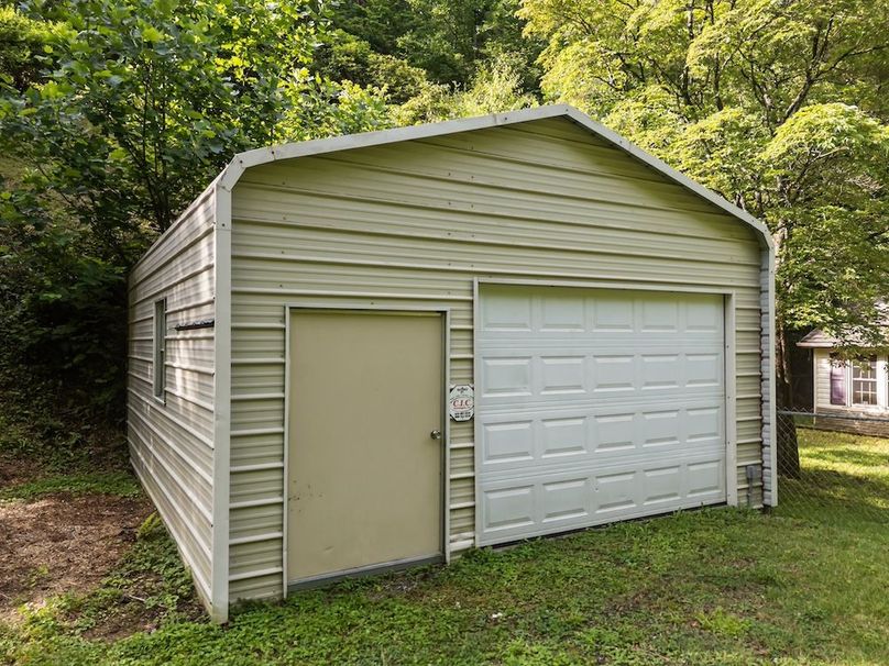 14-web-or-mls-58 Stillhouse Branch Rd 014