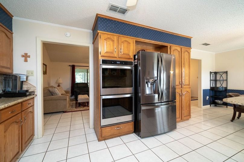 26 8124 Locust Rd Gilmer TX-39