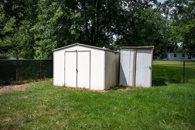 106 splendor ct. Stillman Valley-47