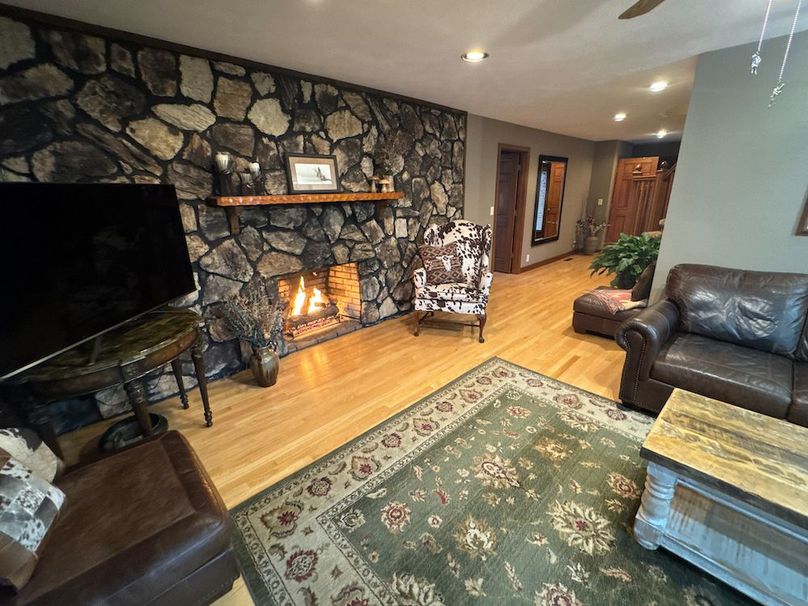 Calhoun, WV 132.84 AC Szegi 2-026