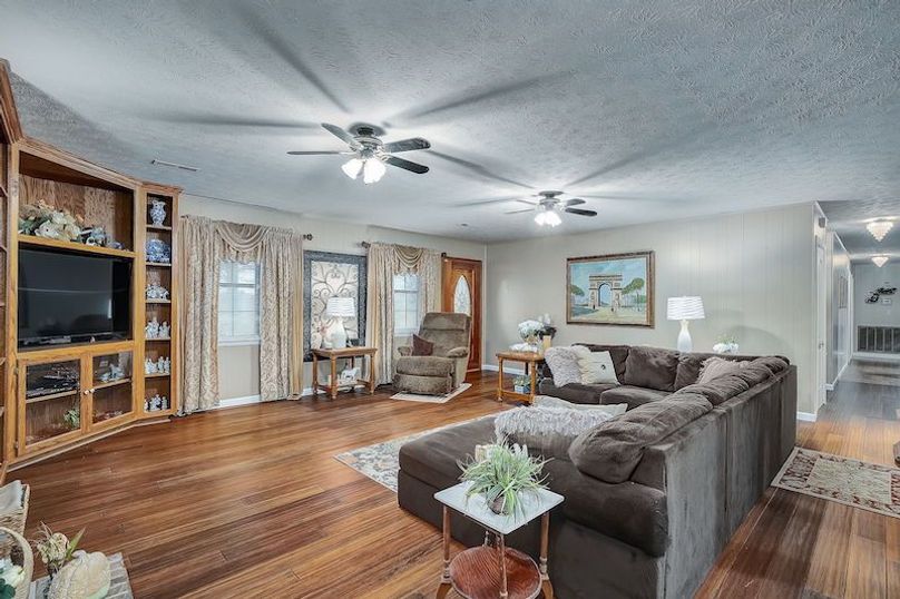 4-launch-production-and-design-721-Co-Rd-75-4