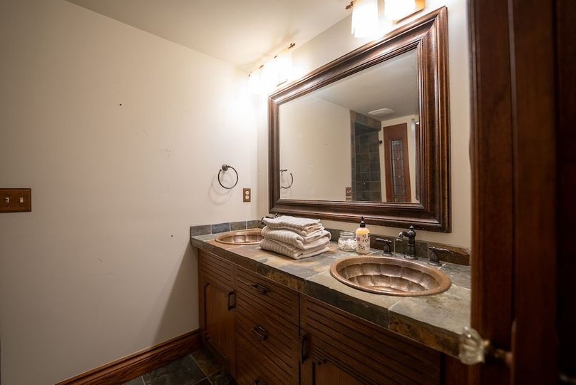 Lapeer MI 170 Featured_Pro Photo-3