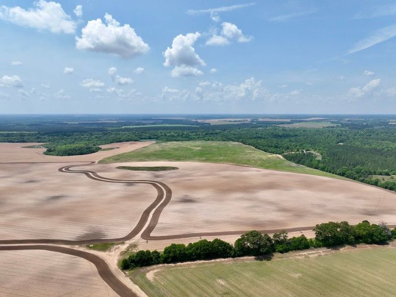 dji_fly_20250423_125938_780_1745428253477_photo