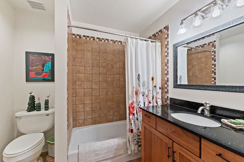 024.5 - Full Bathroom