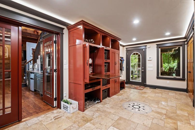 68 Main Entry Mudroom 1