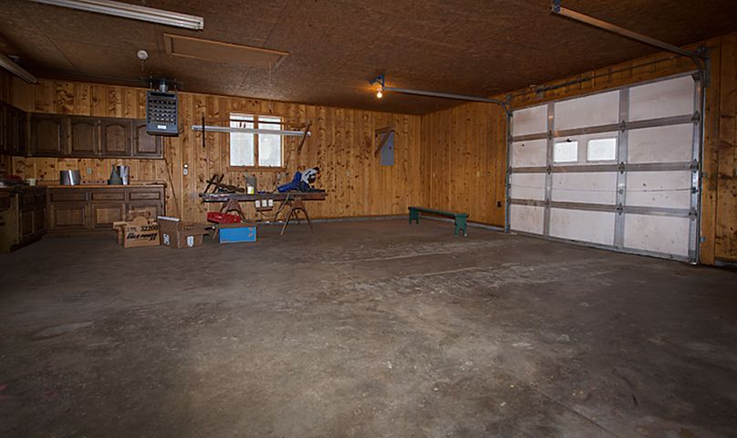 Garage-1-1