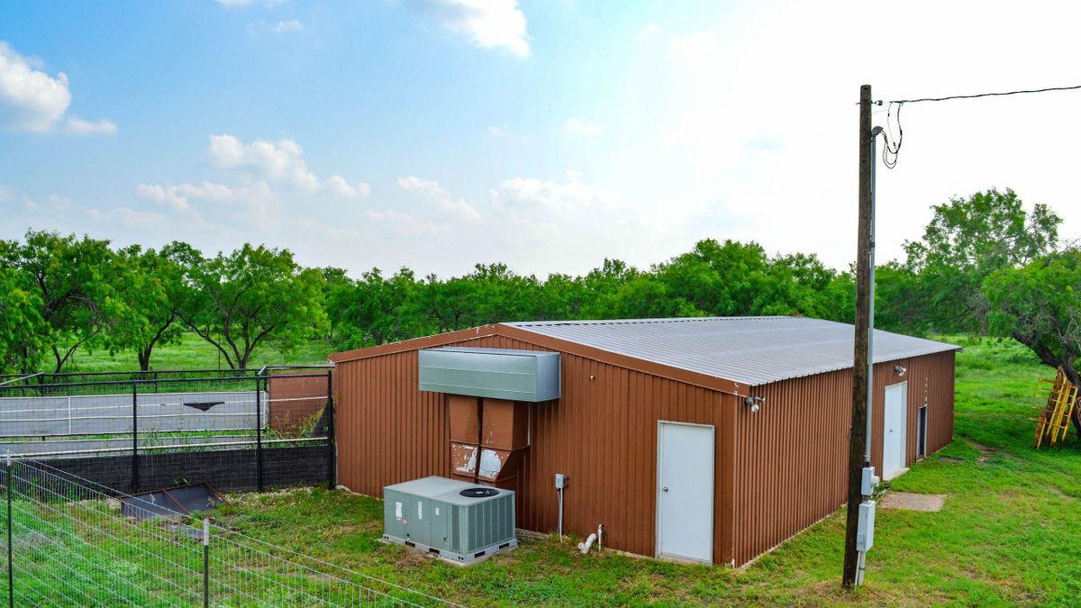 High Fence Ranch In South Texas Whitetail Properties