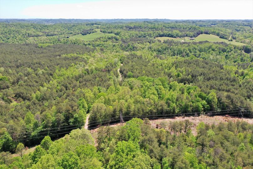 007 drone shot fromt the southeast corner of the property looking to the northwest