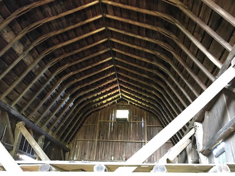 124 interior barn loft-2