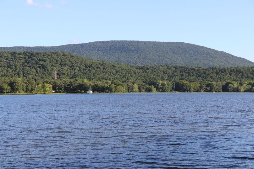 5 sugarloaf lake