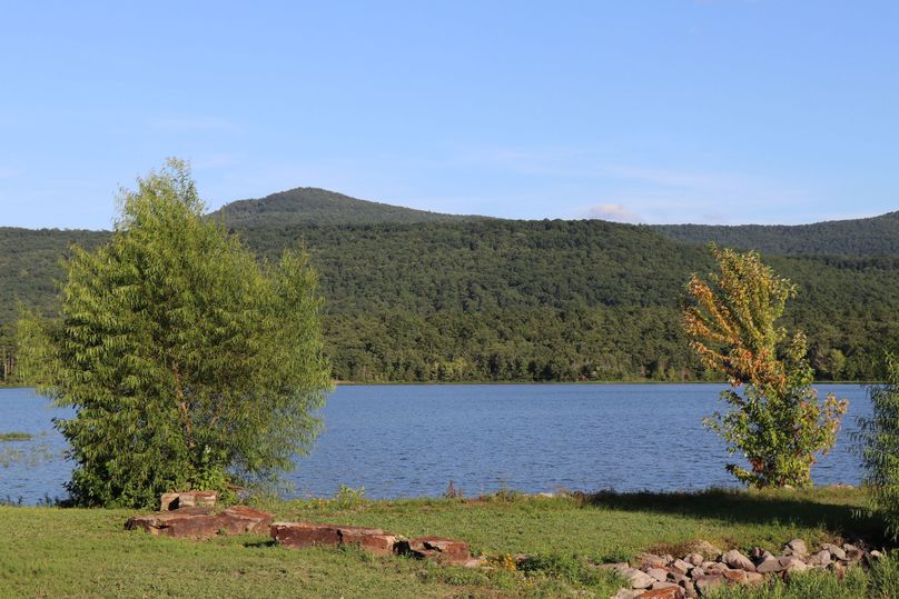 64 sugarloaf lake