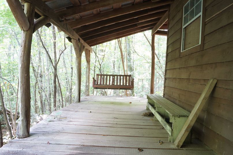69.cabin 2 porch