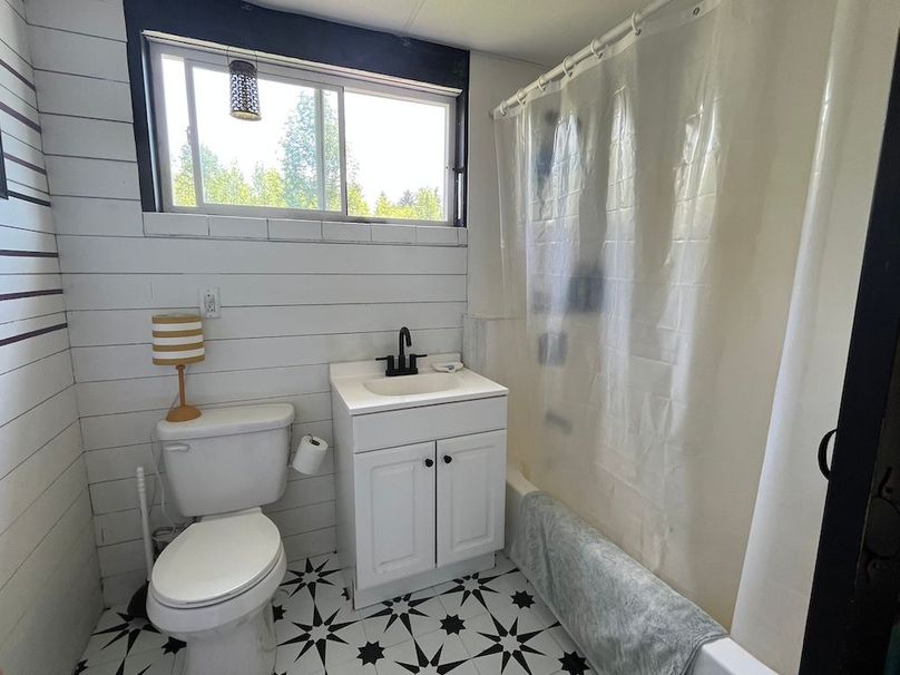 Yates_9_Dunlop Photo 37