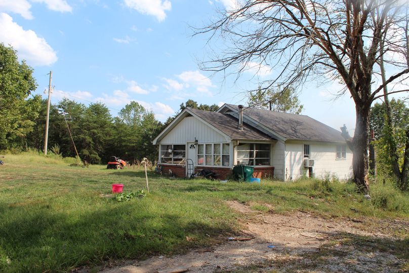 004 1 of the 3 residences on the property