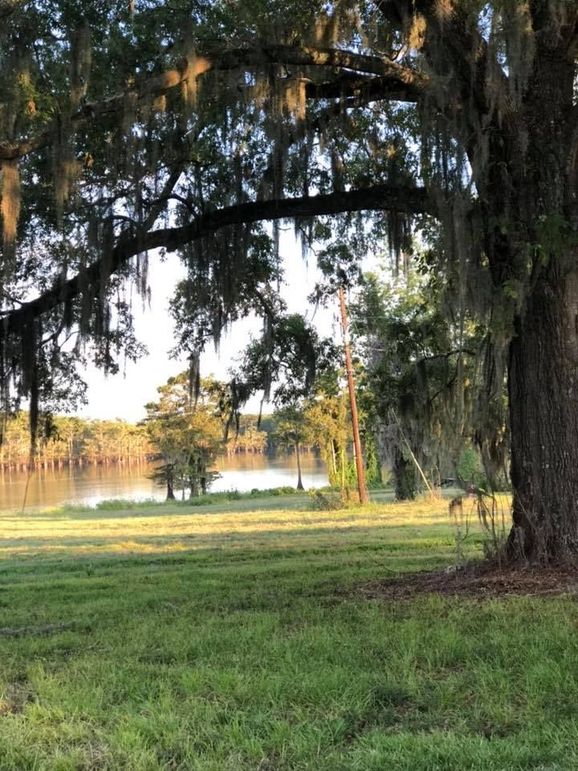 70898606 100403341366871 270499033166905344 n