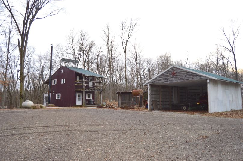 Cabin barn and lot