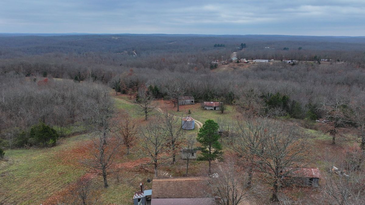 Small Recreational Tract For Sale Near Sullivan Whitetail Properties