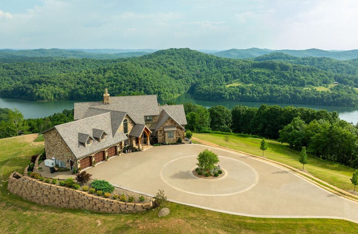 Lewis WV 150 Featured_ProPhoto-1