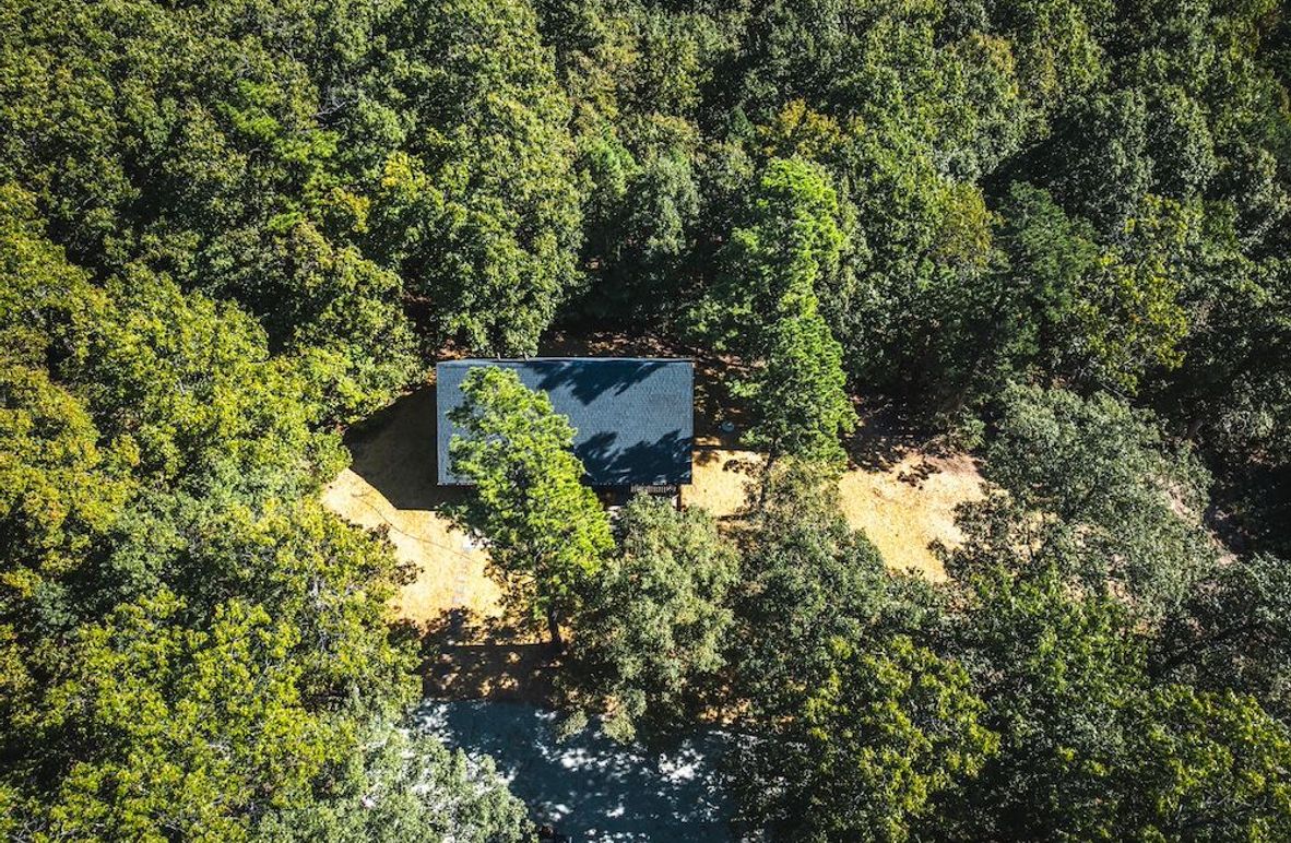 DJI_20251009045619_0586_D