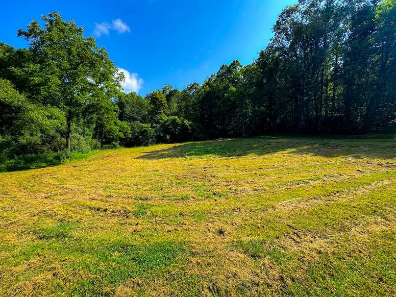 Lewis, WV 105 AC Miller-83