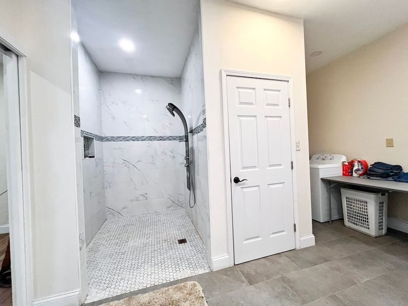 Oswego_1.79_Paro_Photos_13