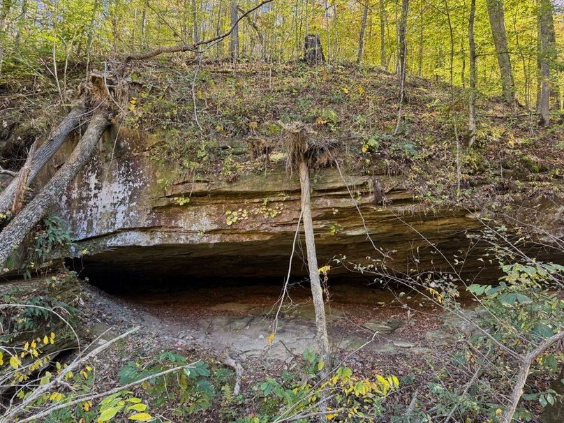 009 awesome rock outcropping and cave like rock features-2