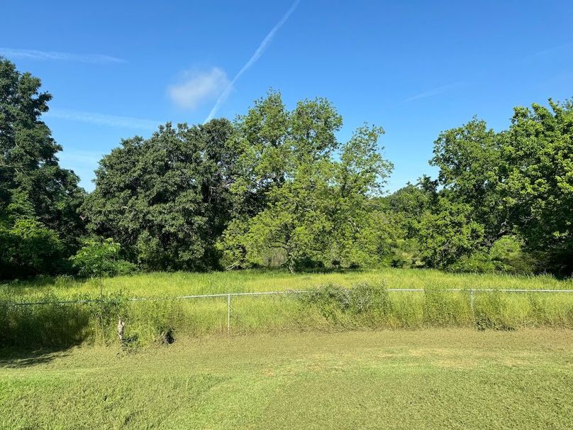 4CDBD913-3A80-4549-B75F-3A2CC60A7A62