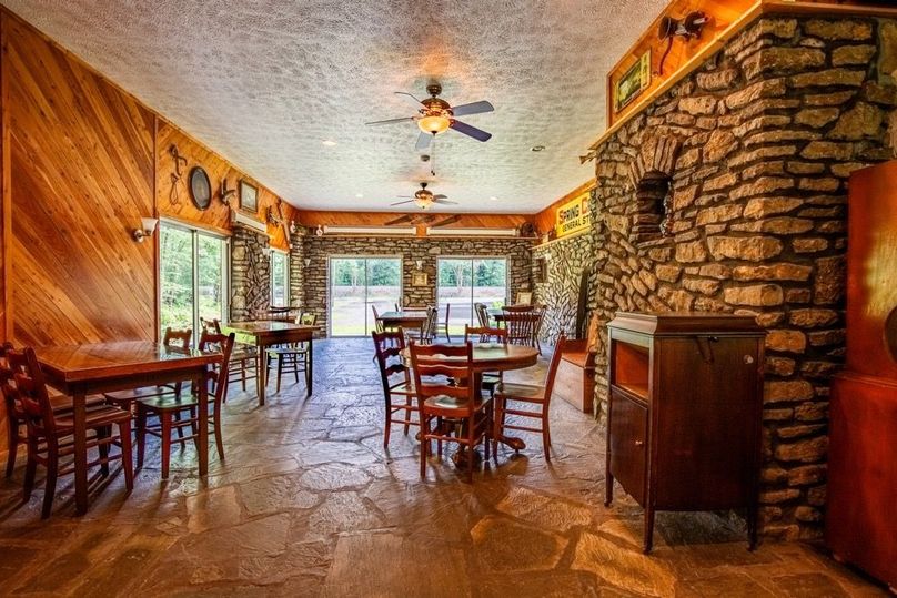 DeerHeadInn-56