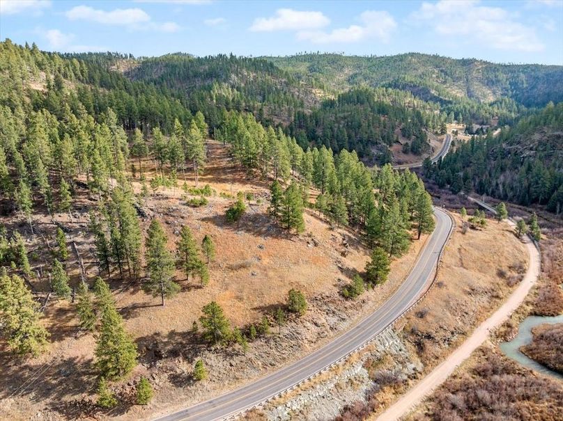 11-11708 Rochford Road-5