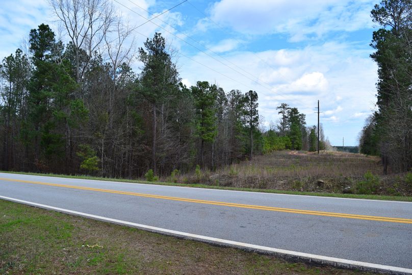 61 12 mile of powerline frontage