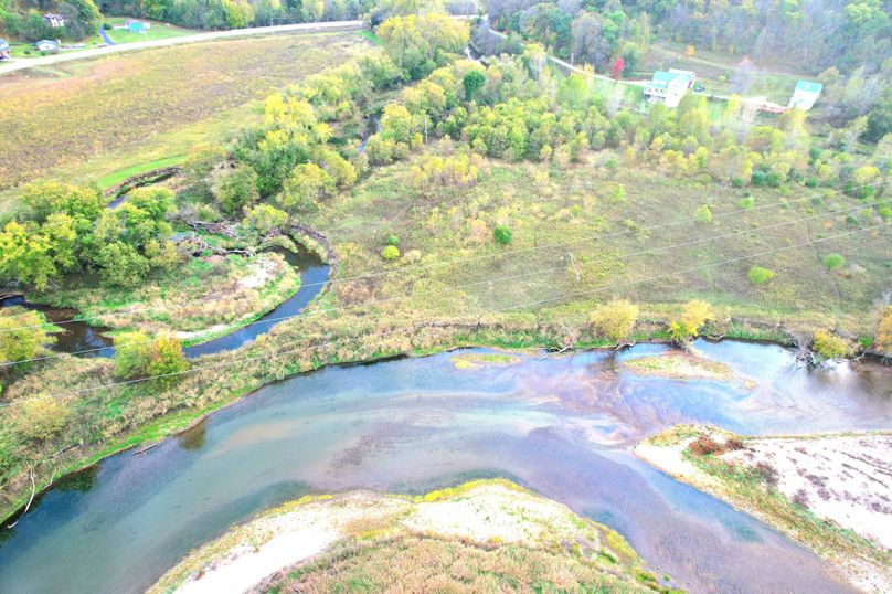 received_6240428292729995