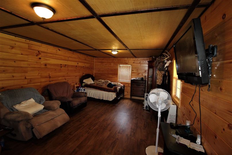 054 interior living and sleeping area