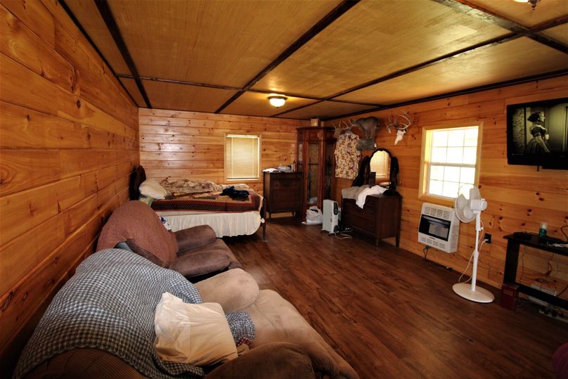055 interior living and sleeping area