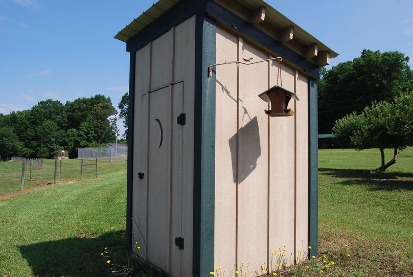 019 outhouse