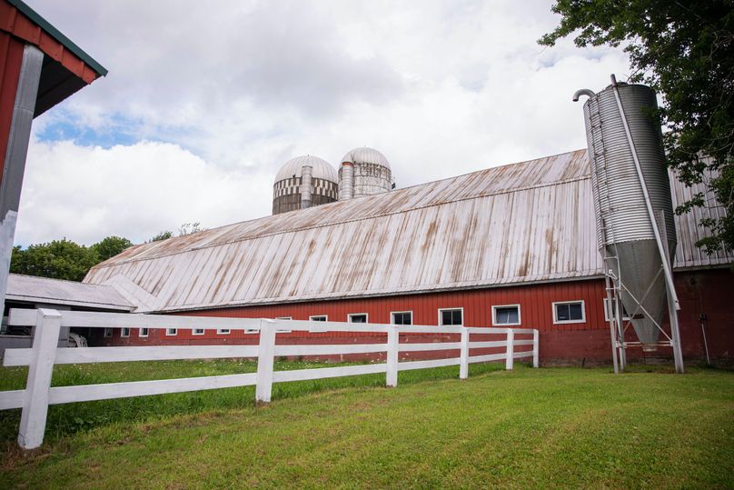 Farmer oswego 244.24 1