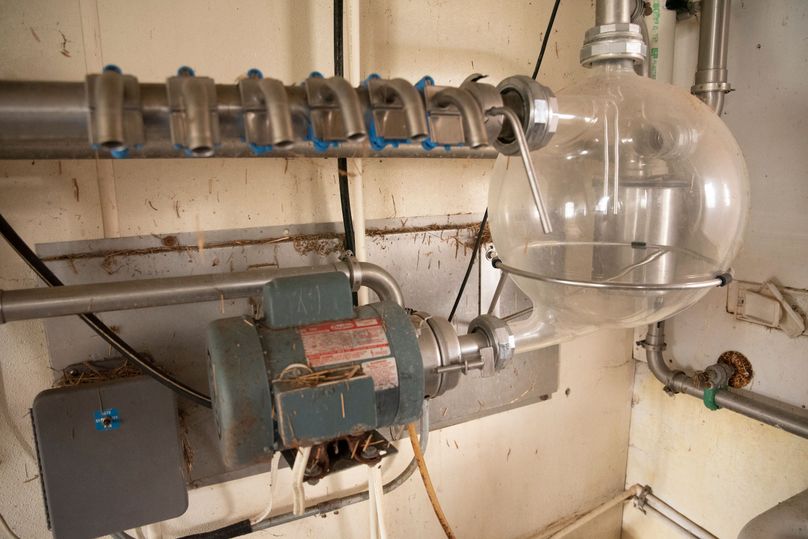 Farmer oswego 244.24 25